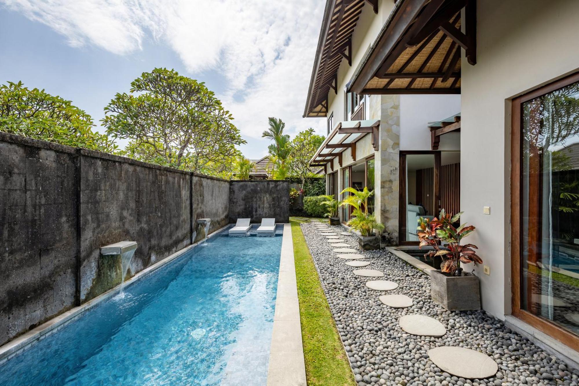 Theanna Villa And Spa Canggu Esterno foto